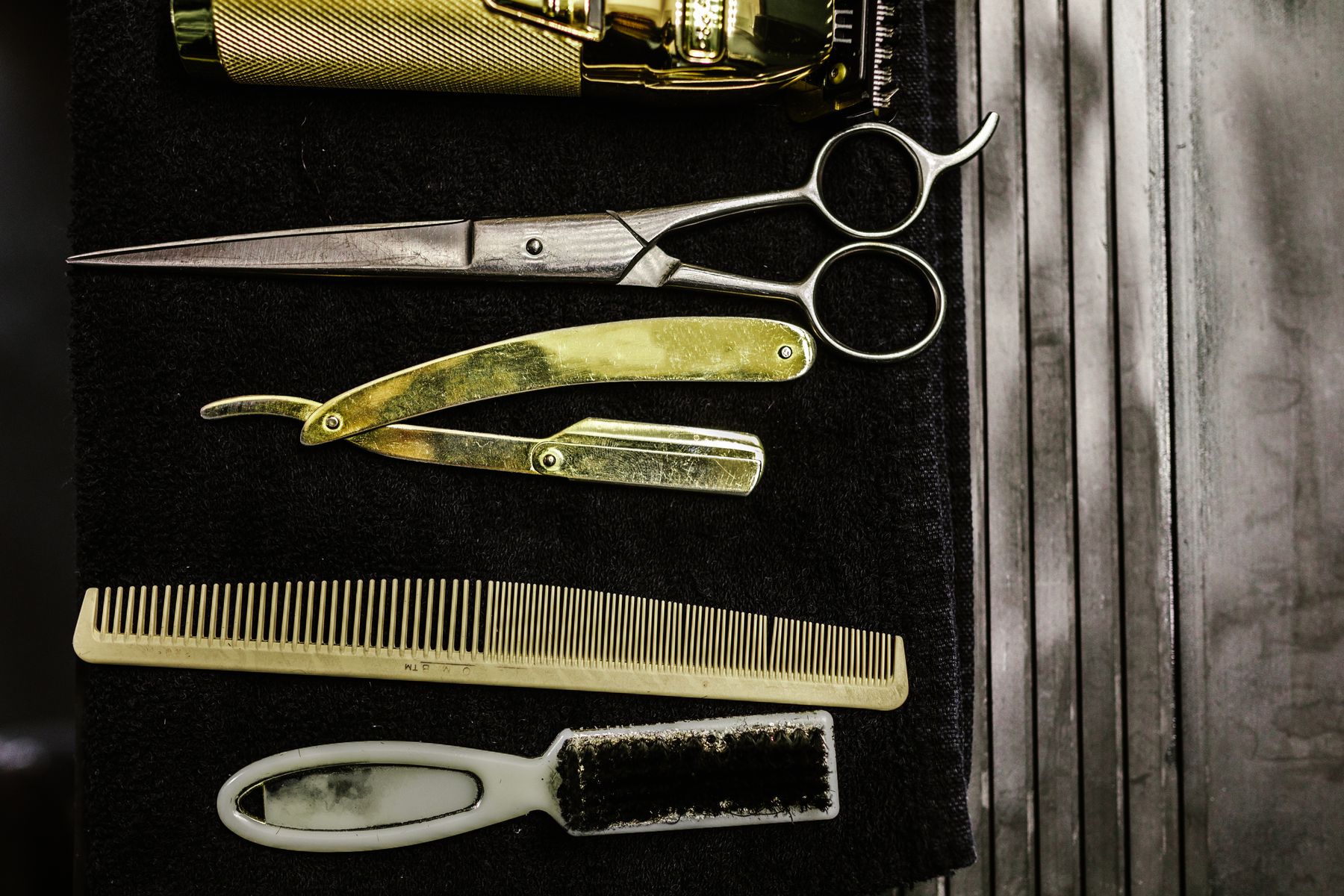 Barber tools laid out with care